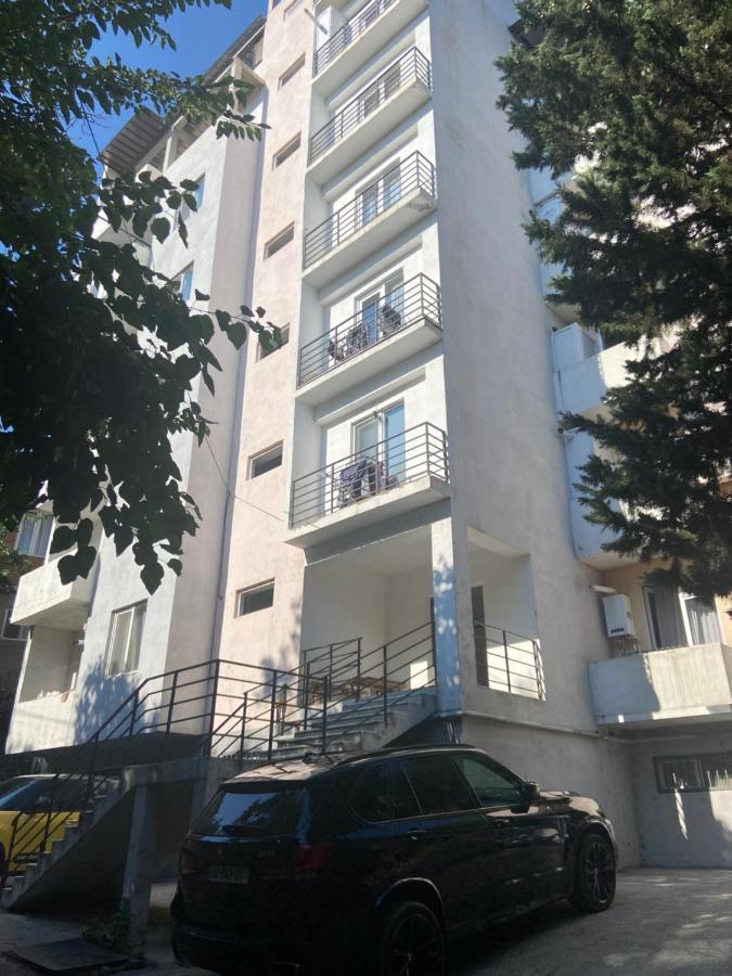 Apartament Victoria Appartement Tbilisi Buitenkant foto