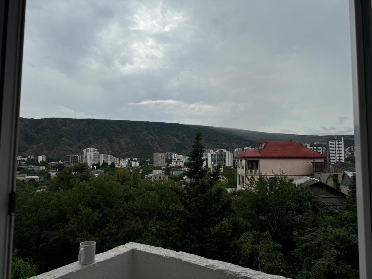 Apartament Victoria Appartement Tbilisi Buitenkant foto